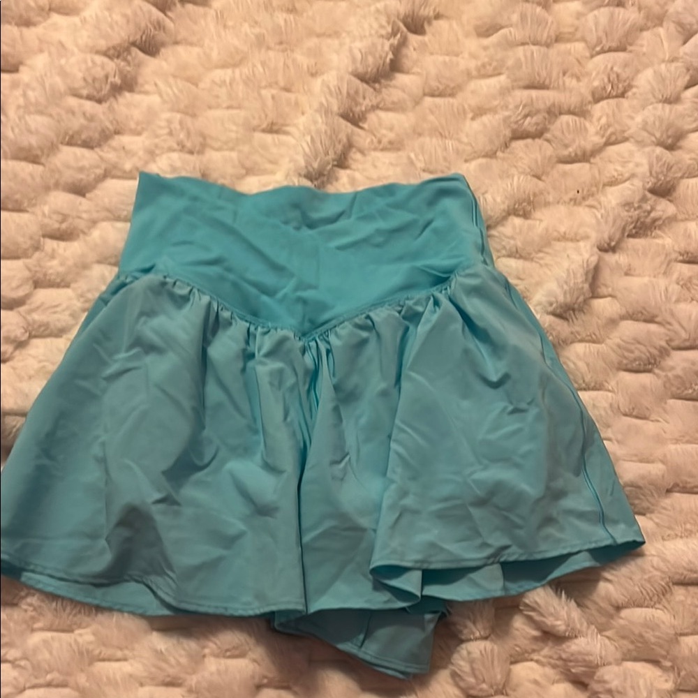 COPY - Womens Offline by Aerie Real Me Crossover Flowy Shorts in blue/teal size…